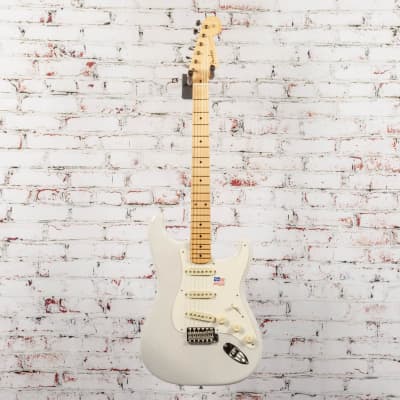 Fender Eric Johnson Stratocaster®, Maple Fingerboard, White Blonde image 2
