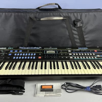 Casio CZ-1 Synthesizer + Case + ROM Card + Cover Excellent!1