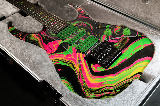 Ibanez UV77RE Steve Vai Universe 20th Anniversary 2010 1 of 100