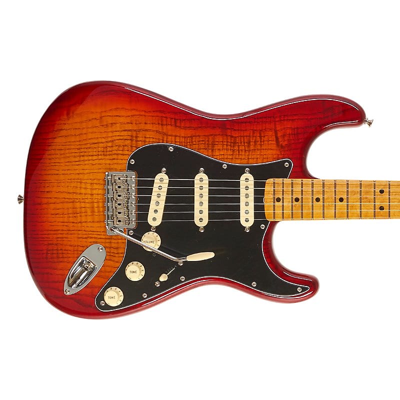 Fender 2019 Limited Edition Rarities Collection American Flame Ash Top Stratocaster Plasma Red Burst / Maple Fender 2019 Limited Edition Rarities Collection American Flame Ash Top Stratocaster Plasma Red Burst / Maple