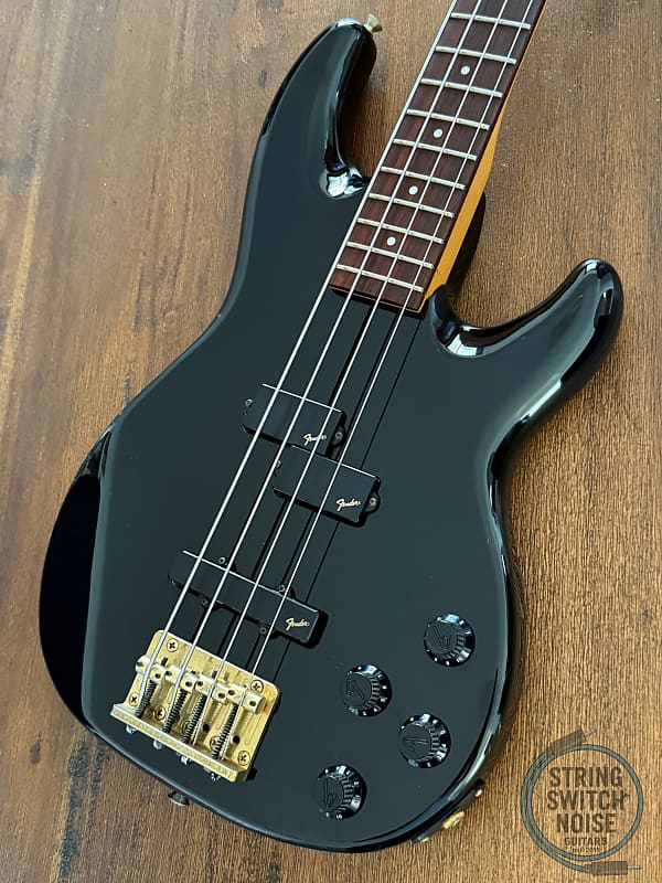 Fender Jazz Bass Special ブラック Bass Magazine | A Fender Japan Limited Edition Hybrid II Jazz Bass