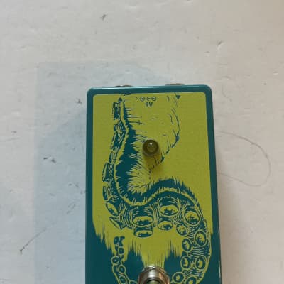 EarthQuaker Devices Tentacle Analog Octave Up Octaver Guitar Effect Pedal image 2