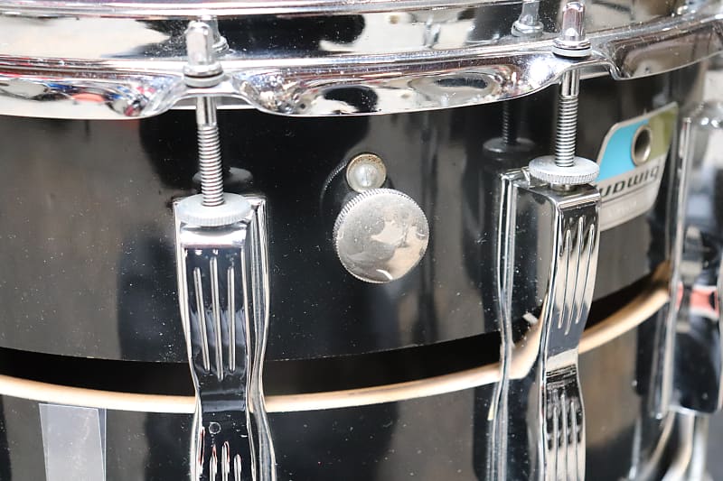 Ludwig 8x14 Slotted Coliseum Snare Drum Black Vintage 1980's