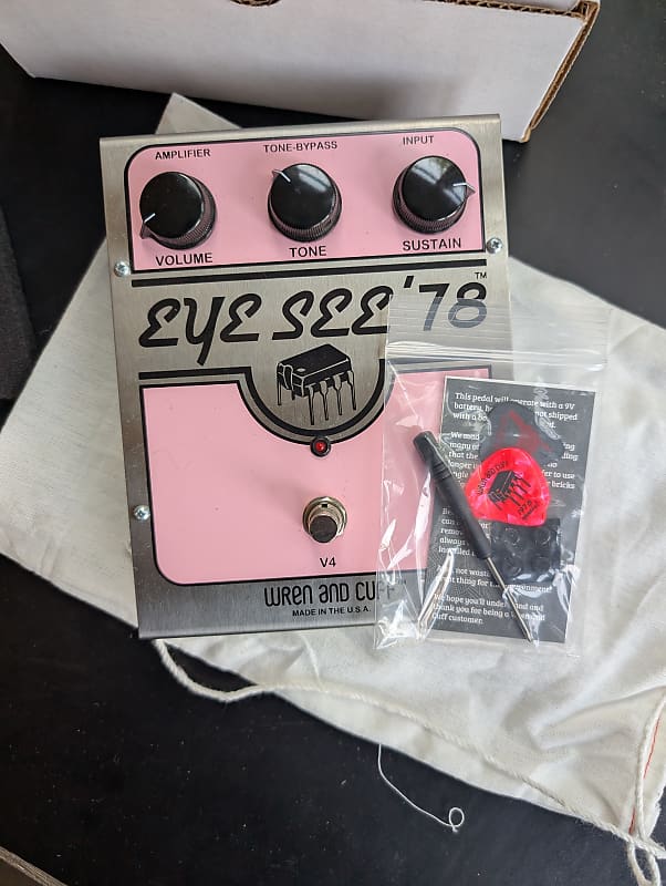 Wren and Cuff Eye See '78 OG