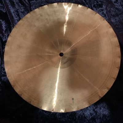 Paiste 14" 2002 Sound Edge Hi-Hat Cymbals (Pair) Traditional image 2