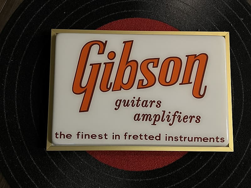 Gibson サイン Gibson Vintage Lighted Sign Guitars and Amplifiers | zZounds