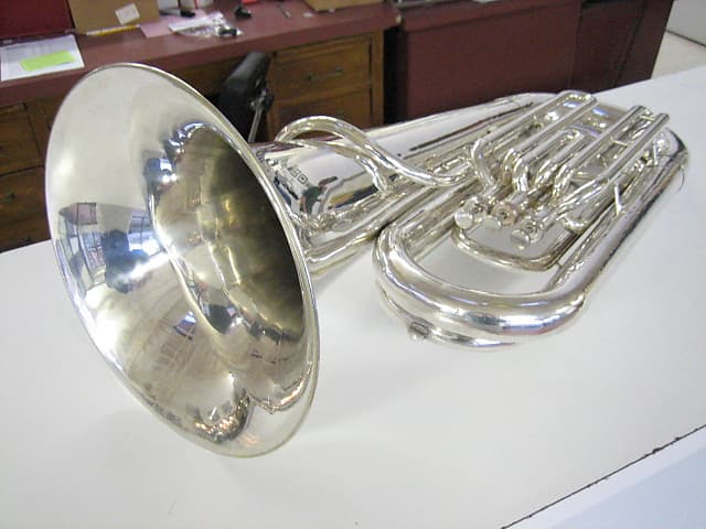 ヤマハ チューバ YBB-104 Yamaha YBB-104 BBb 3/4 Size Tuba silver plated | Reverb
