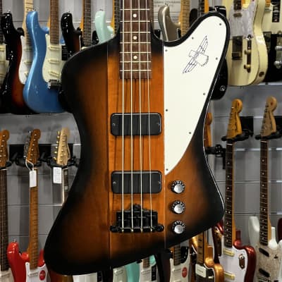 GIBSON THUNDERBIRD IV bass guitars
