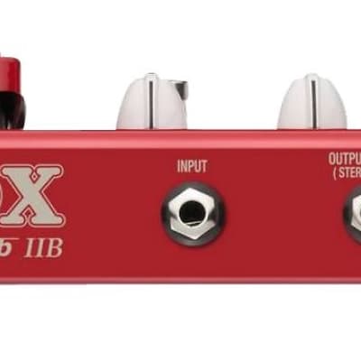 Vox Stomplab IIB Modeling Bass Multi-Effects Processor Pedal with Expression Pedal image 2