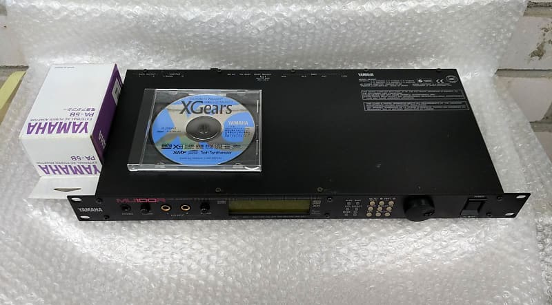 YAMAHA MU-100R Tone Generator XG GM sound module  & CD-ROM image 1
