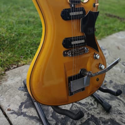 Teisco DG-67 1967 - Buttercream image 2