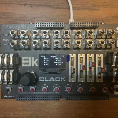 Elk Audio Blackboard plus Pi Hat audio dev kit with Pi 4 2020 Black image 2