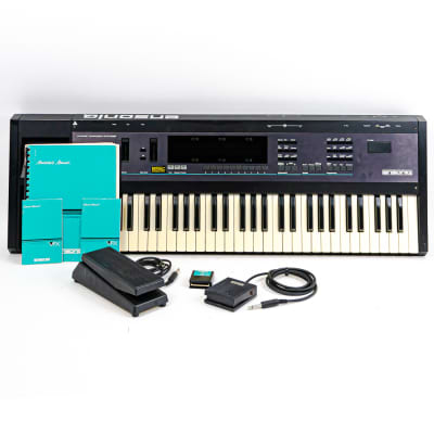 Ensoniq VFX Keyboard Synthesizer w/ VPC-100 Cartridge, Expression and Sustain Pedals, Manual