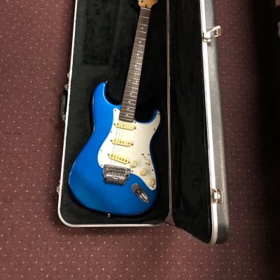 Fender Standard Stratocaster with S1 Tremolo Made In Japan image 10
