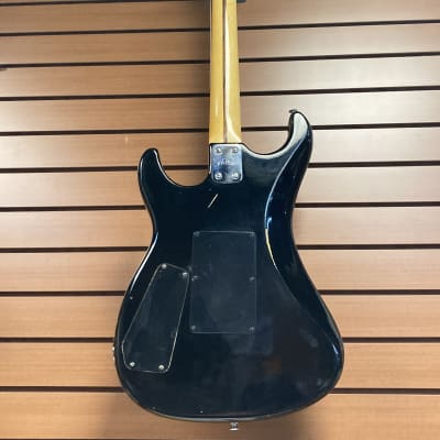 KRAMER STRIKER 100ST Floyd Rose ドイツ 日本製 1985 Kramer Striker 100ST Electric Guitar Banana Headstock
