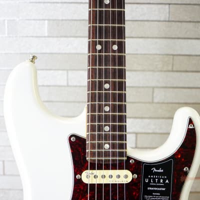 Fender American Ultra Stratocaster with Rosewood Fretboard - Arctic Pearl image 3