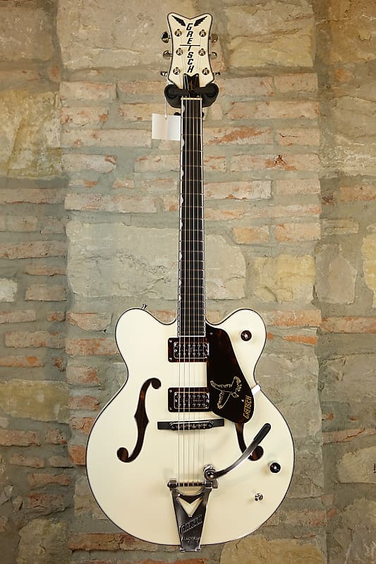 GRETSCH G6636-RF Richard Fortus Signature Falcon Center Block Double-Cut w/Bigsby - White image 1