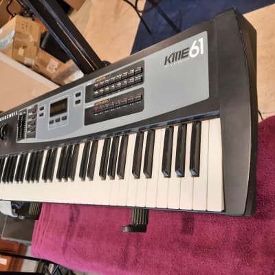 Kurzweil KME  61  Note Keyboard with new sustain pedal image 3