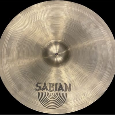Sabian Molto Symphonic 20" Suspended image 2