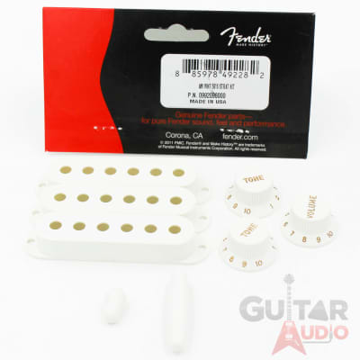Genuine Fender Pure Vintage 50s Strat Accessory Kit, Pickup Covers, Knobs & Tips image 3