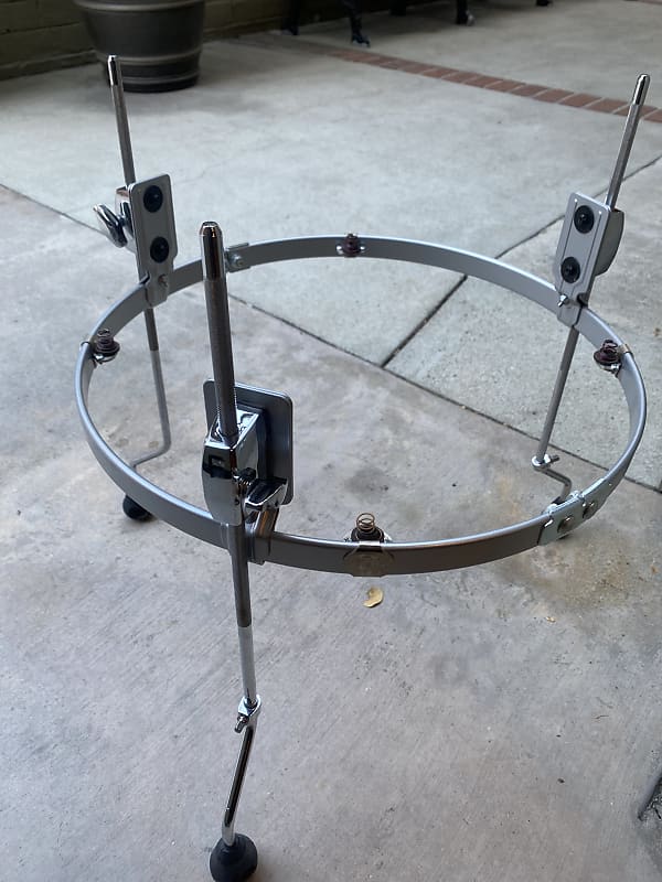 Gauger Percussion 16” Dyna Mount 2010’s Matte silver Reverb