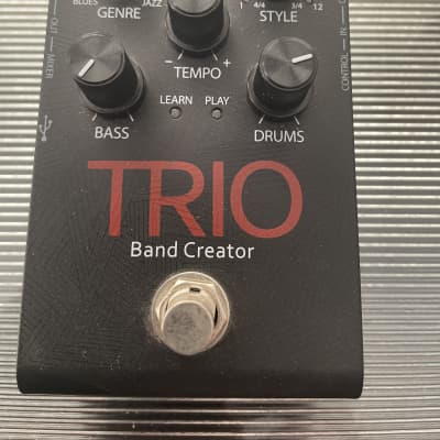 Amazon.com: DigiTech TRIO Band Creator Pedal : Musical