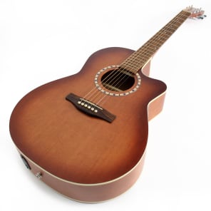 Art & Lutherie Cedar Folk CW Acoustic Electric Guitar in