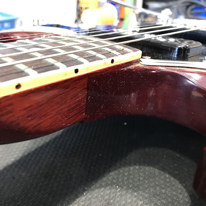 Gibson SG Special P90 (Cherry) - Electric Guitars from Sound