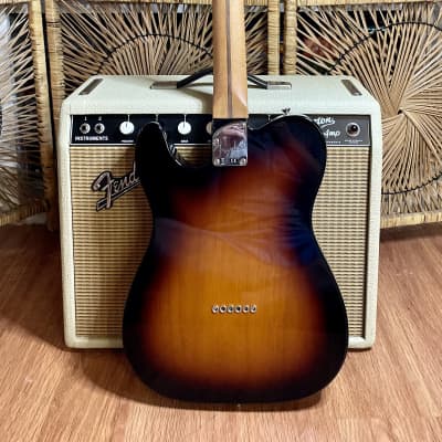 Fender Telecaster Sunburst, Nashville Body, Roasted Maple Neck image 5