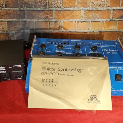 Vintage 1980s Roland GR300 Guitar Synthesizer w/ Pyle PVTC320U Adapter
