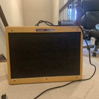Fender Hot Rod Deluxe IV 3-Channel 40-Watt 1x12" Guitar Combo With Foot Switch image 5