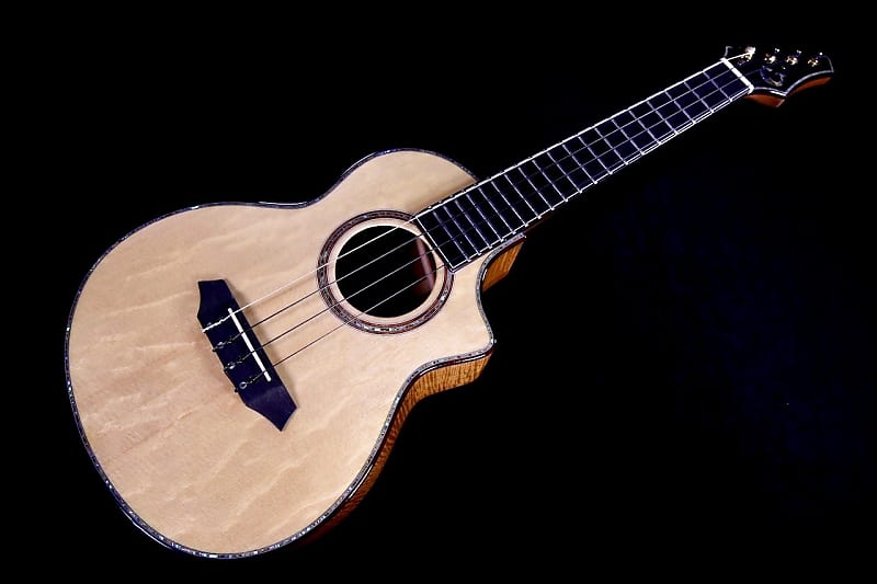 Custom G-String Tenor Ukulele - Ukulelefriend.com