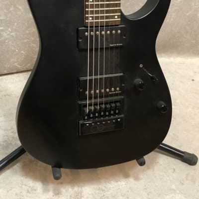 VGS VSM-120-7 Soulmaster Select 7 string guitar with Evertune in black image 6
