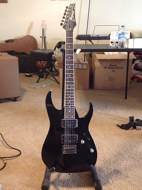 Ibanez rg421 black hotsell