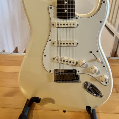 Fender Jeff Beck Artist Series Stratocaster with Hot Noiseless Pickups 2001 - Present - Olympic White image 3