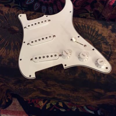 StewMac Golden Age Pre-wired Pickguard White image 1