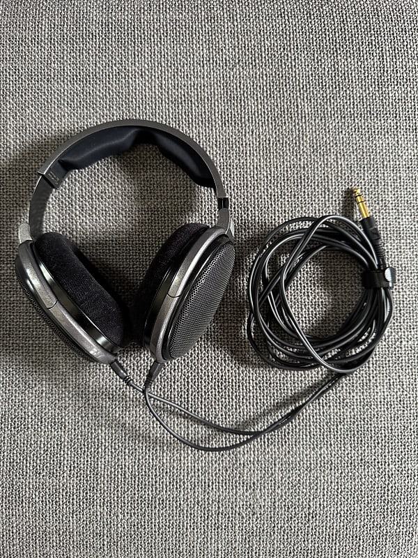 Sennheiser HD 650 Reference Headphones 2010s - Black  			