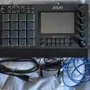 Akai MPC Live II Standalone Sampler / Sequencer (incl. 500GB expansion drive)