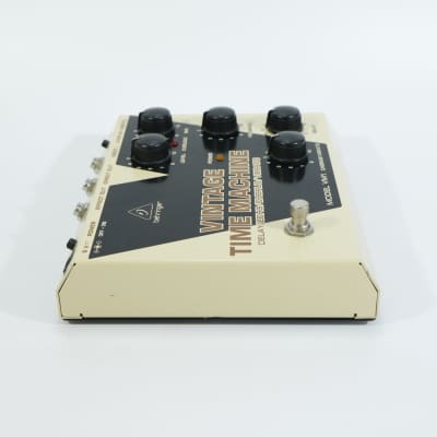 Behringer VM1 Vintage Time Machine delay and modulation image 4