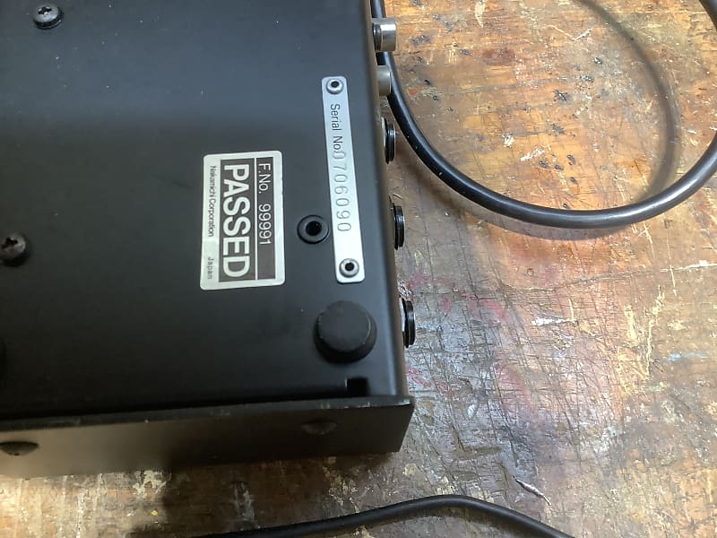 NAKAMICHI EC-100 PS-100 ELECTRONIC ACTIVE CROSSOVER & POWER