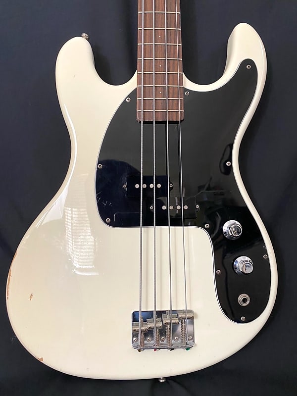 Mosrite Mark II bass モズライト ベース Mosrite of Classics MARK-II
