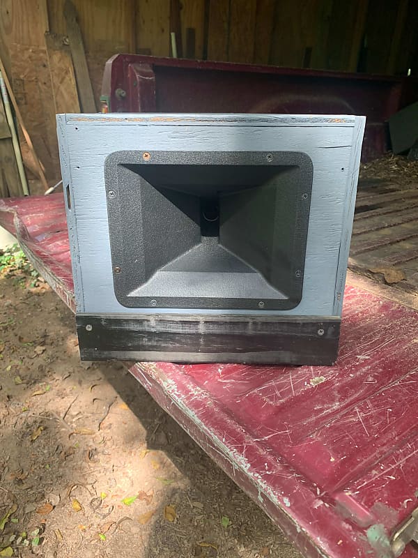 ElectroVoice From EV T52+ speakers with crossover Reverb