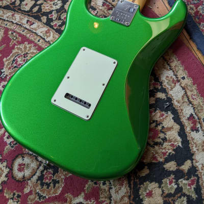 Fender Player Plus Stratocaster HSS Cosmic Jade Maple Fingerboard 2022 #MX22252043 image 8