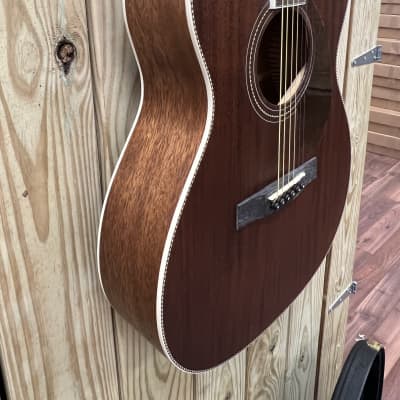 Fender PM-3 Standard All-Mahogany