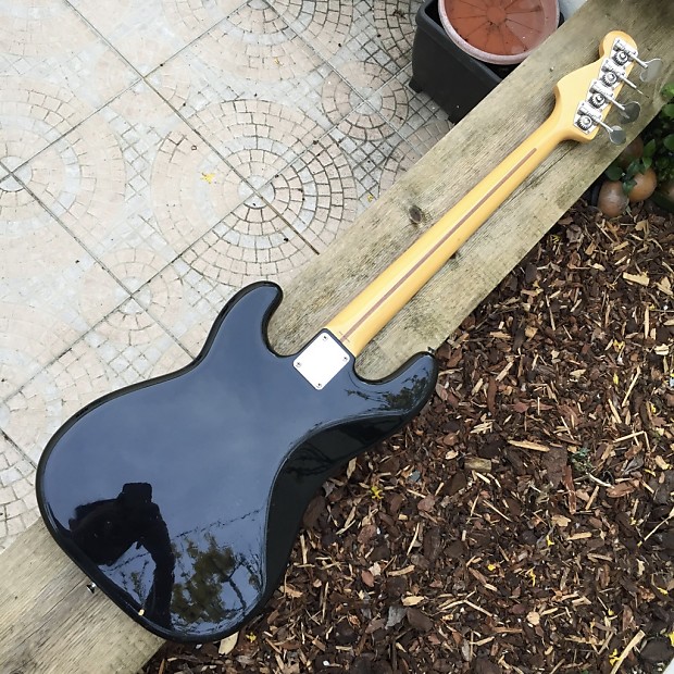 Fender PB-70 Precision Bass Reissue MIJ | Reverb
