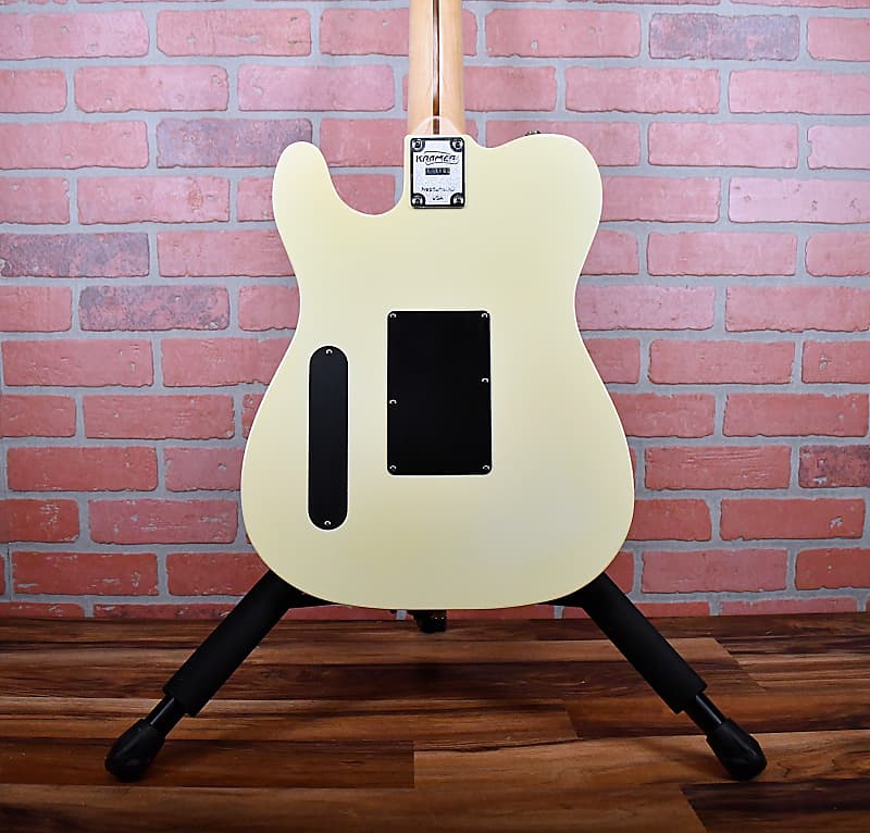 ■KRAMER Classic III Telecaster クレイマー レア □KRAMER Classic III Telecaster クレイマー レア新品