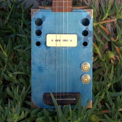 M7Instruments Blue Cigar Box Guitar 2020 Bleu métal image 1