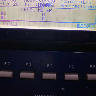 Akai MPC2000XL MCD MIDI Production Center image 6