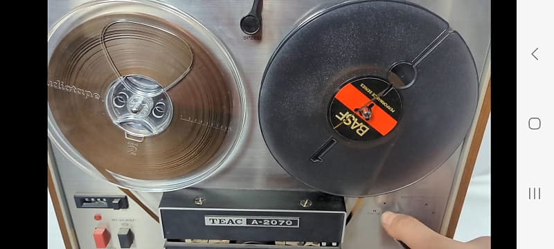 teac a 2070
