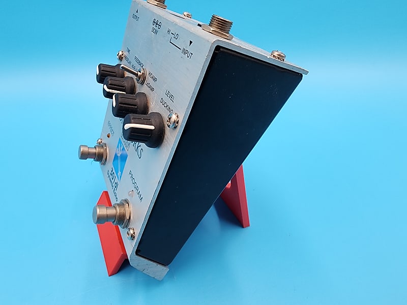 Korg ToneWorks 301DL Dynamic Echo Guitar Effect Pedal Bass